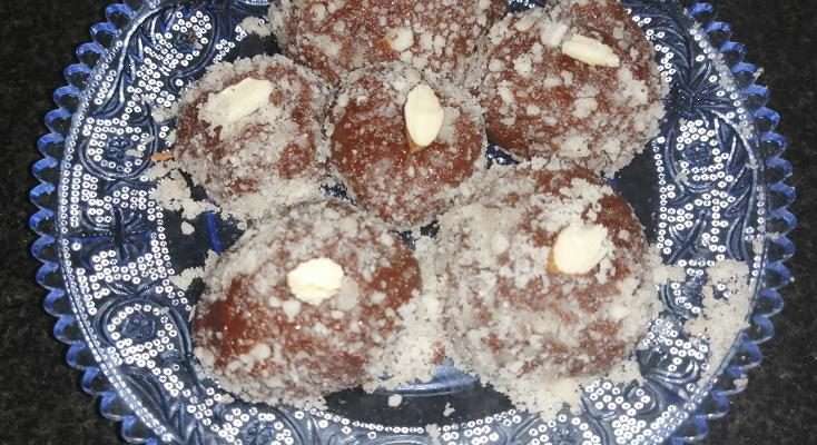 Chaco Banana Laddu