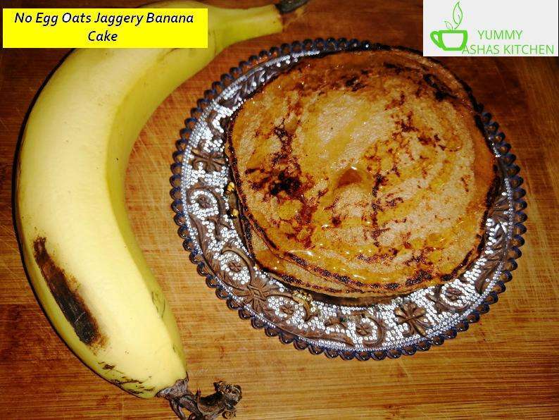 Healthy no egg oats jaggery banana pan cake.