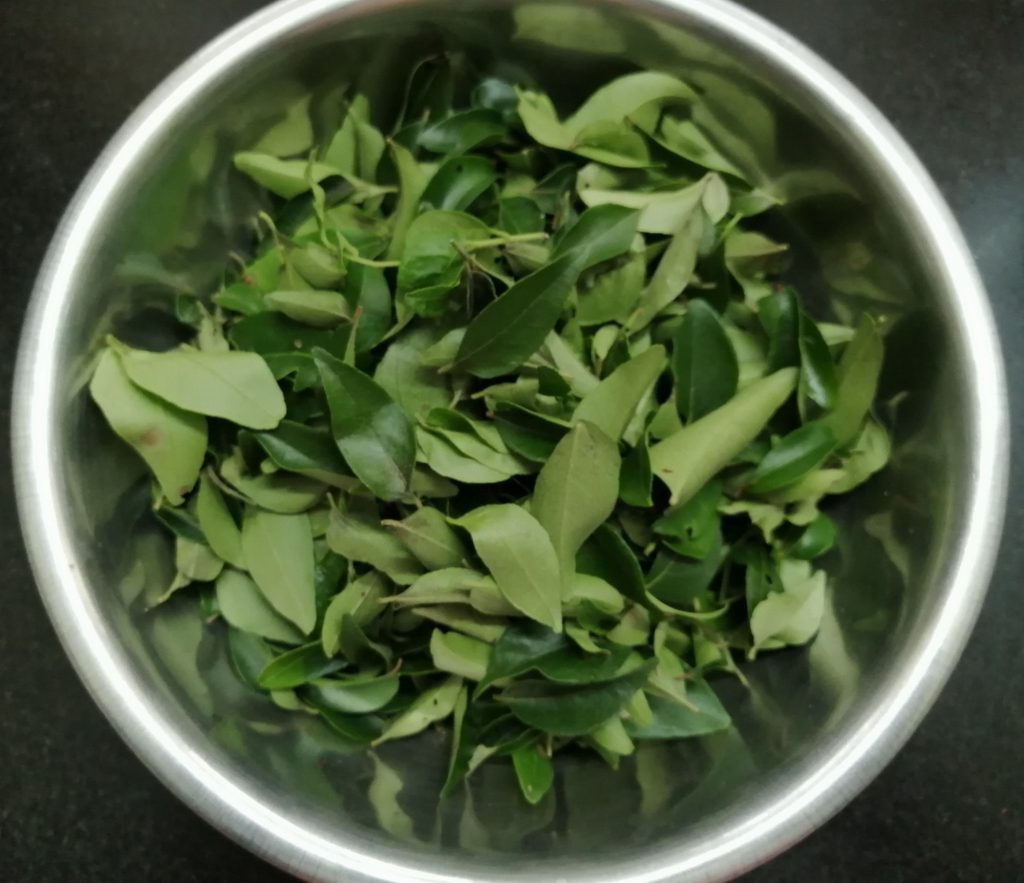 Fresh Curry Leaves Thokku.