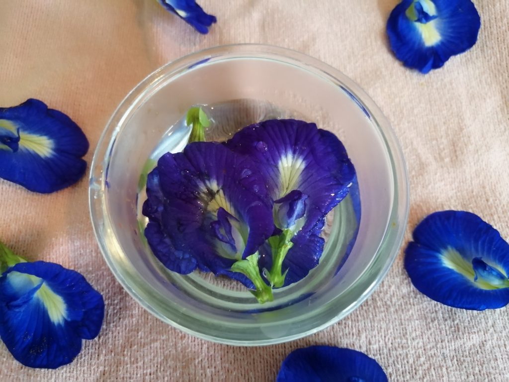 butterfly pea lamonade2