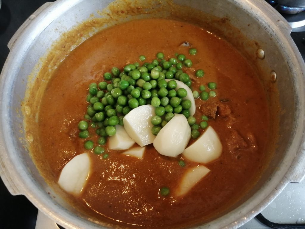 Mutton curry