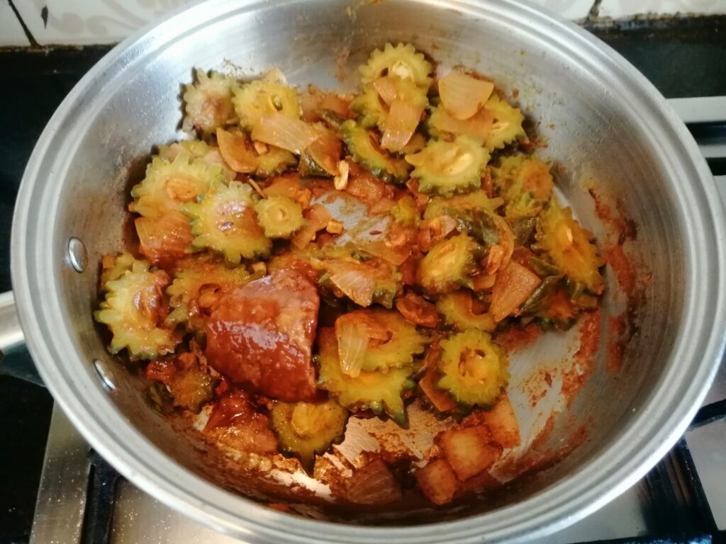 bitter gourd curry