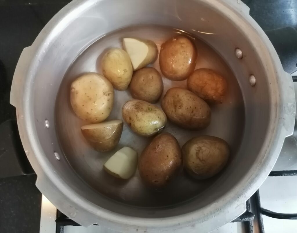 spicy potato roast