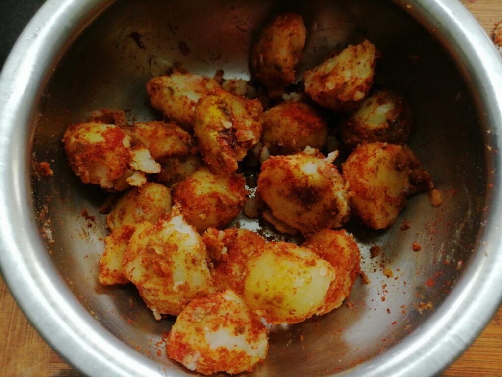 spicy potato roast