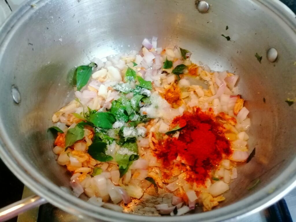 Soppu Bassaru | how to make soppu bassaru