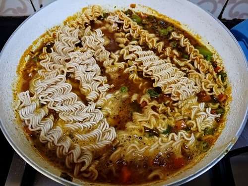 VEGTABLE NOODLES